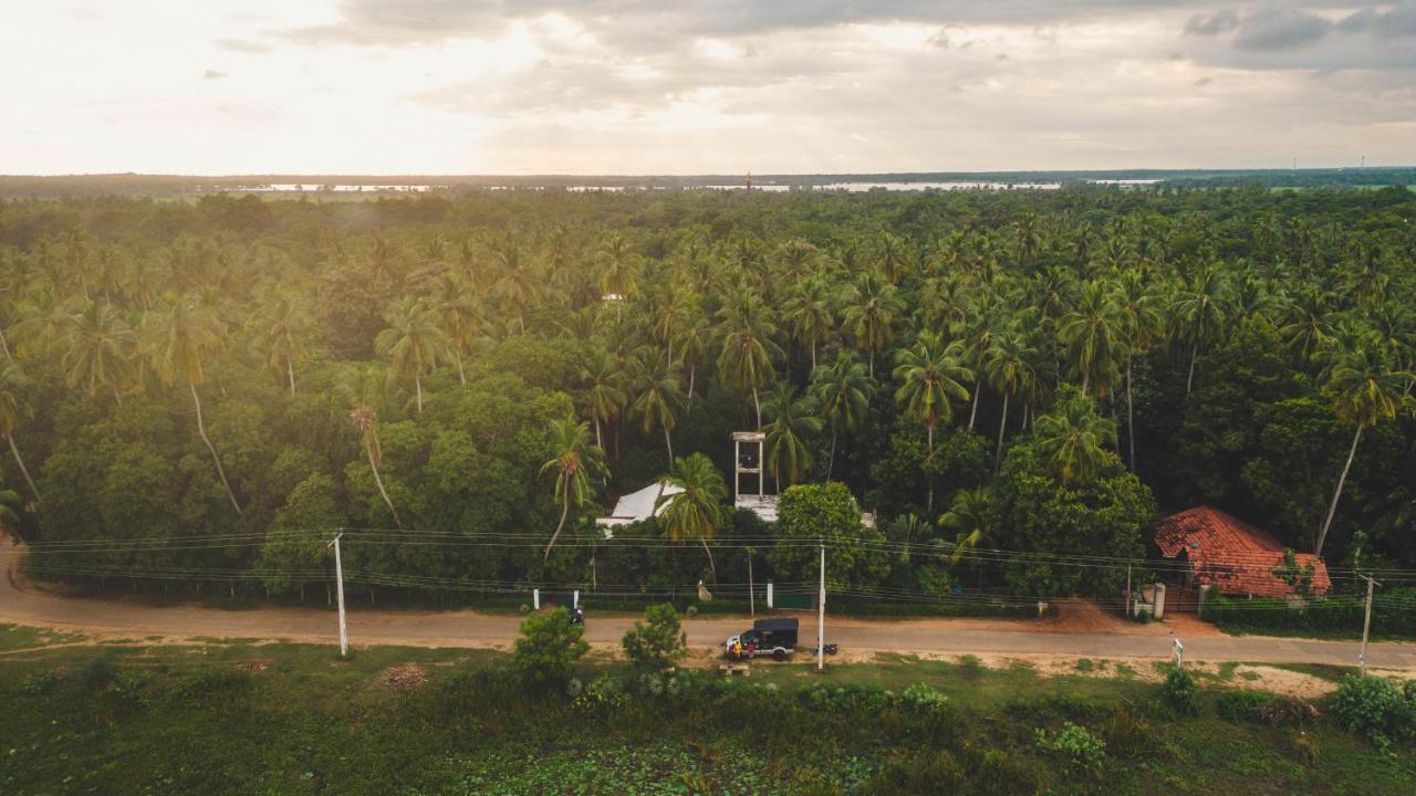 Birds Paradise Yala & Safari Tissamaharama Exterior photo
